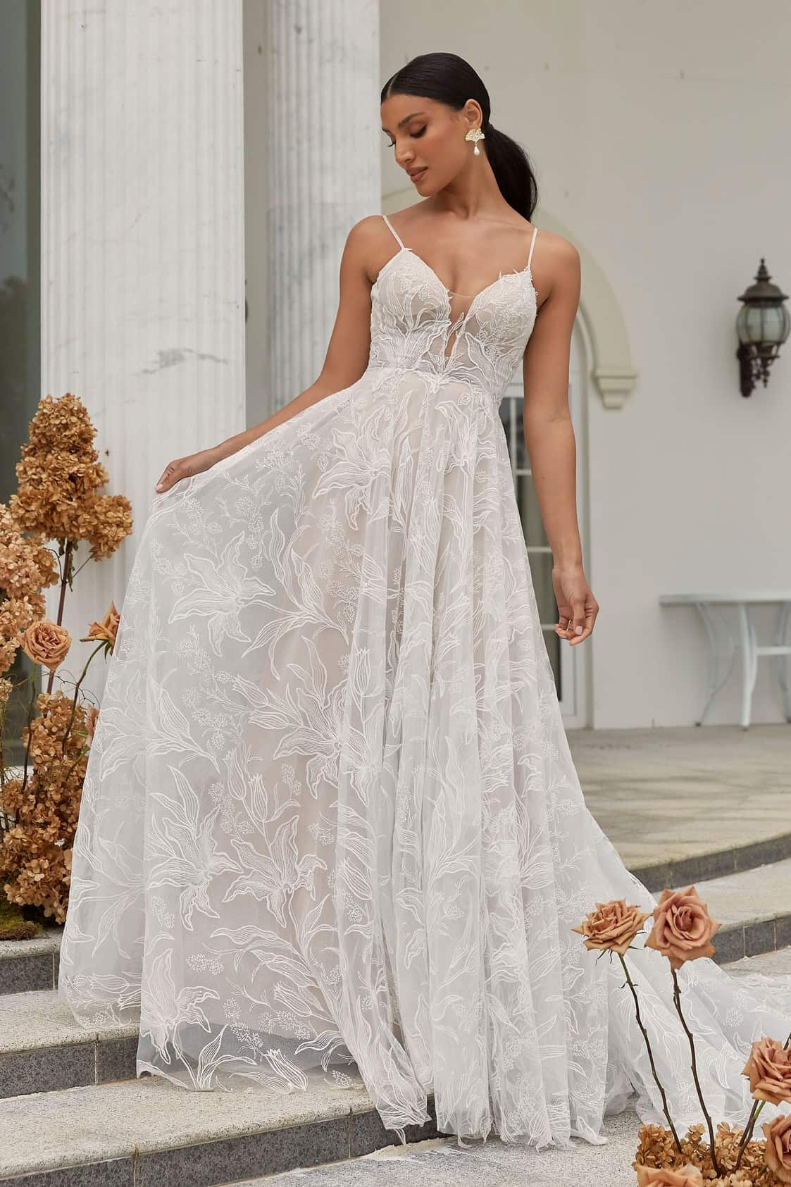 Virágos esküvői ruha