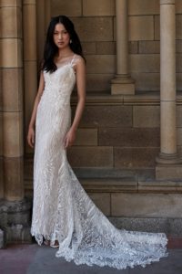 extrém menyasszonyi ruha