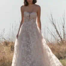 Hercegnő menyasszonyi ruha csipkéből. Bohém, romantikus stílusú