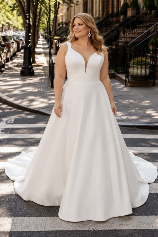 plus size A-vonalú menyasszonyi ruha
