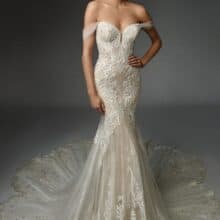 ELYSEE_2020_Pro_Athenais_Fro_Web2 Enzoani Athenais – Sellő fazonú esküvői ruha csipkéből ejtett vállal