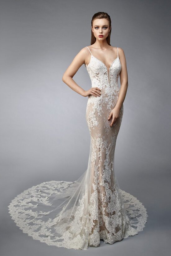 Csipkés 60 Enzoani Neve – Sellő fazonú esküvői ruha spagetti pánttal és csipke uszállyal