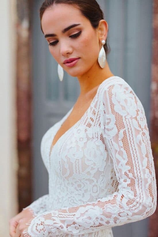 eskuvoi ruha Allure Bridals Wilderly F 166 menyasszonyi ruha 2 1035x1376 2