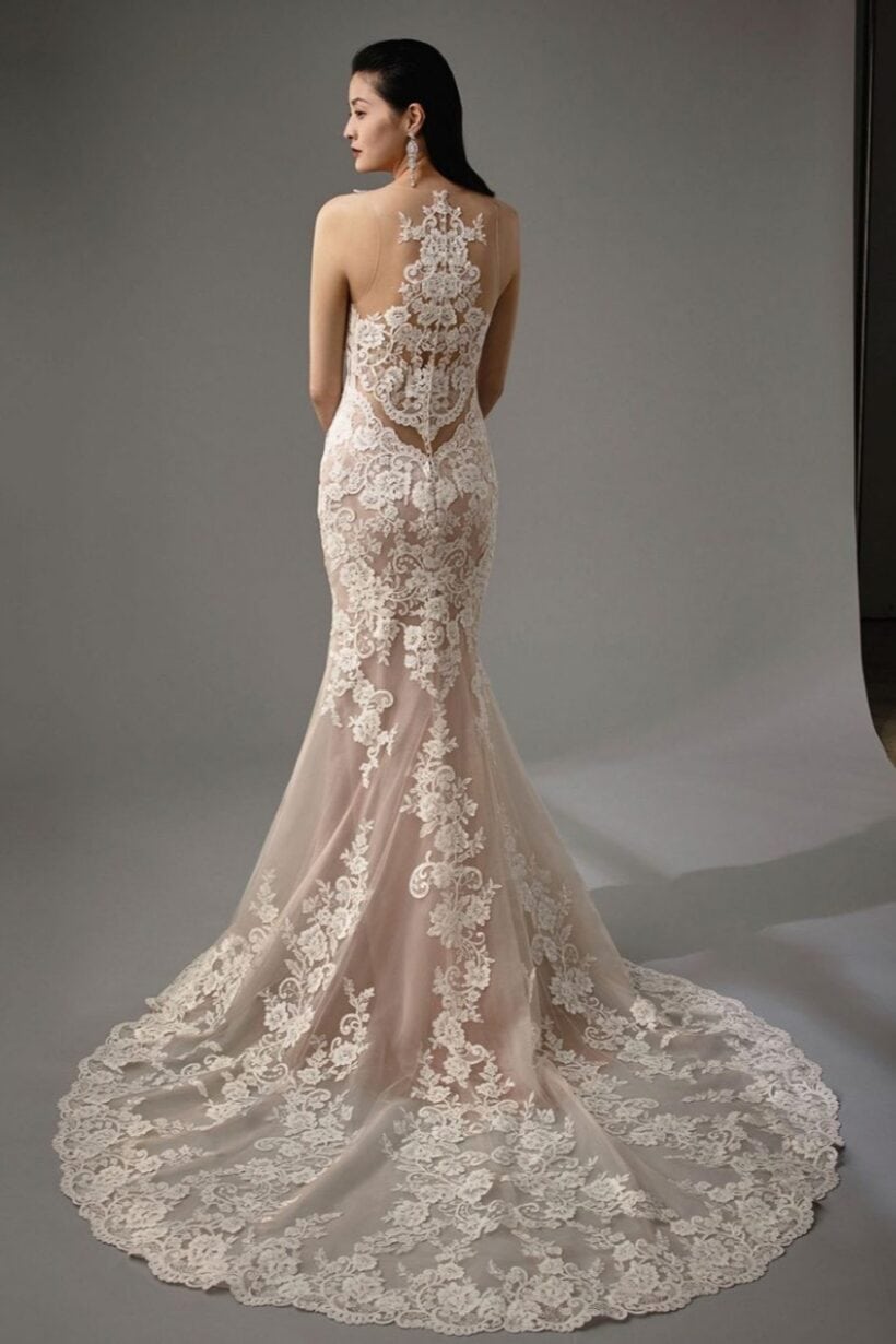 eskuvoi-ruha-Blue-by-Enzoani-Matilda-menyasszonyi-ruha-6-1035x1380