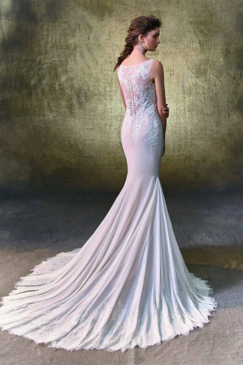 menyasszonyi-ruha-Enzoani-Layla-eskuvoi-ruha-back-2-1000x1380