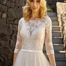 nagymeretu-eskuvoi-ruha-Diane-Legrand-7528-menyasszonyi-ruha-front-2