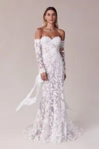 bohém menyasszonyi ruha levehető ujjal