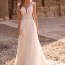 A-vonalú Csipkés menyasszonyi ruha