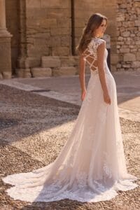 2026 menyasszonyi ruha trendek – a romantika új korszaka 15 63047 0066