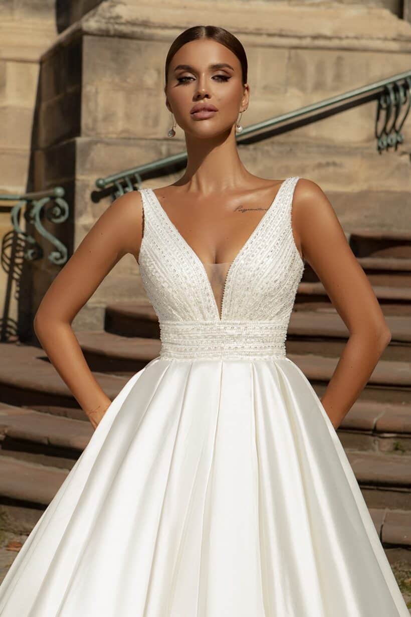 903-3 Wedding dress Lady Di Bride