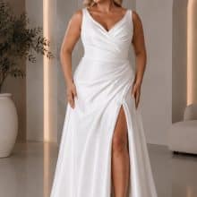 elegáns plus size menyasszonyi ruha