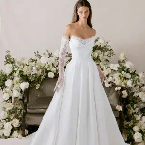 A-vonalú menyasszonyi ruha