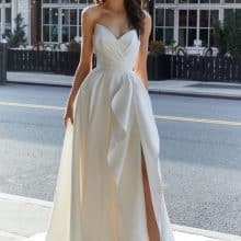 szatén A vonal menyasszonyi ruha hasítékkal