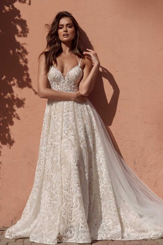 boho esküvői ruha csipkéből